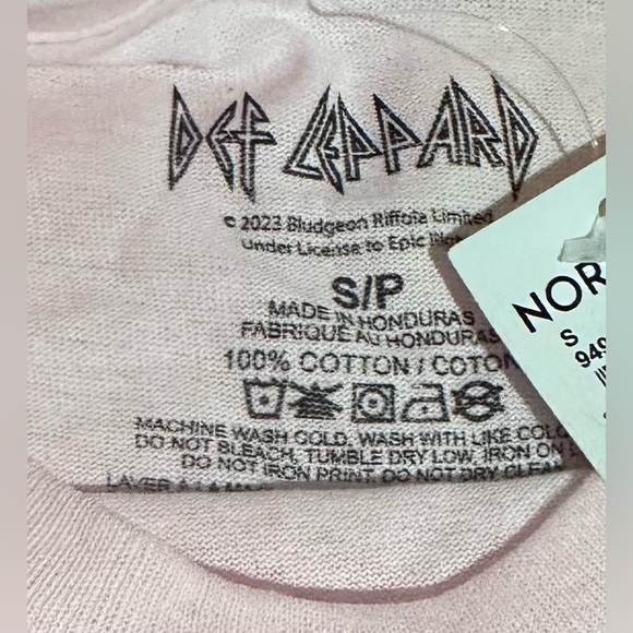 Def Leppard Pink Band T Shirt Small - Picture 5 of 5